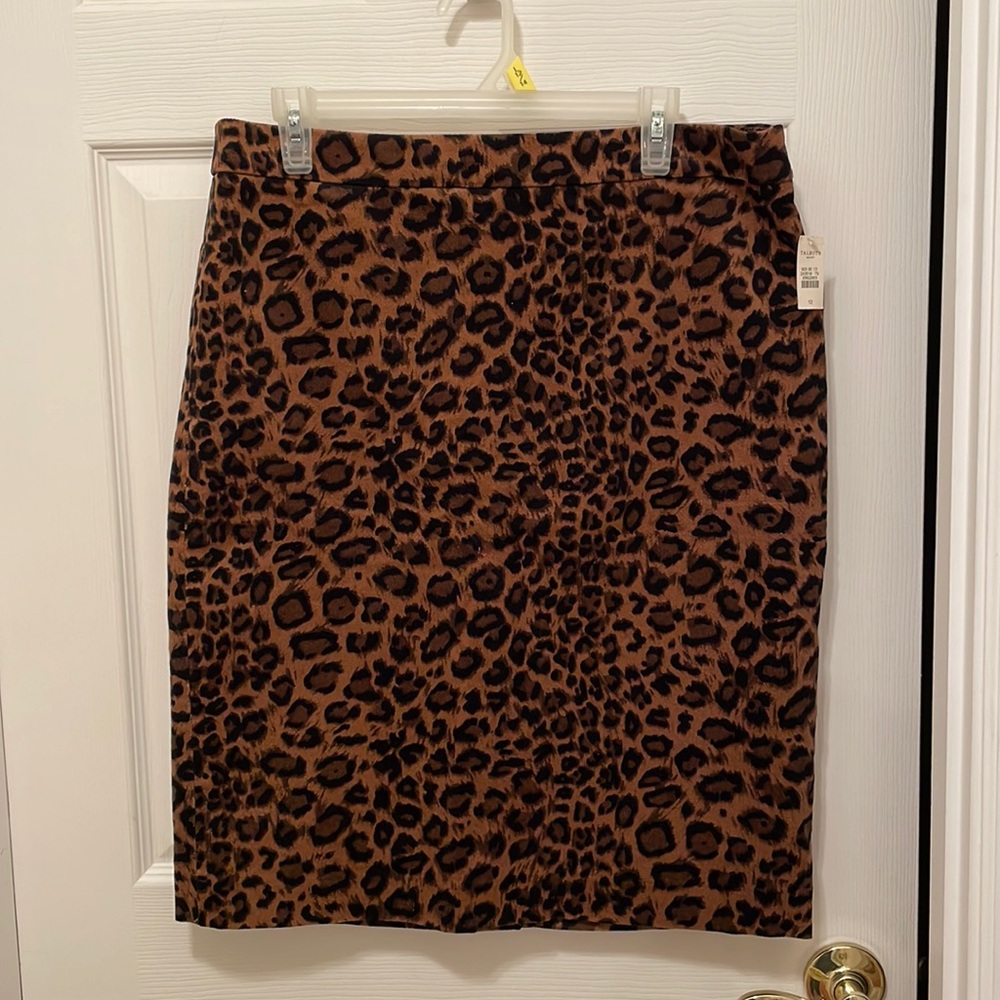 Cheetah print pencil skirt